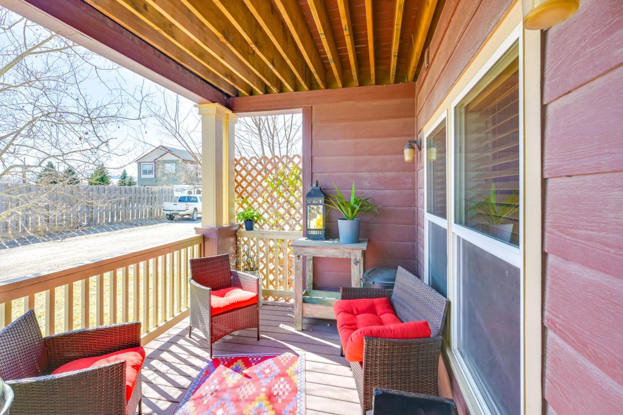 Ennis Vacation Rental With Balcony Walk To Downtown 외부 사진